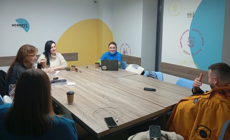 Нарада членів благодійного фонду