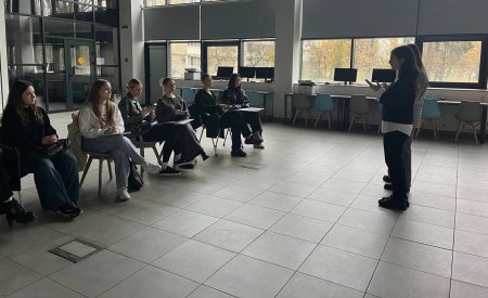 Збори студентів Навчально-наукового інституту журналістики Київського національного університету імені Тараса Шевченка