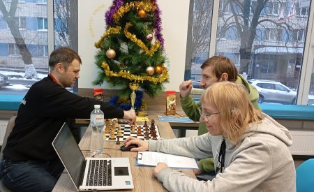 Новорічний турнір з шахів для дітей з ГО 