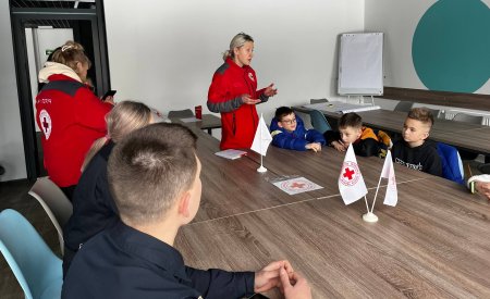  Творче заняття з елементами творчості 