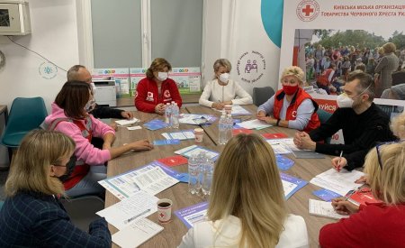 Круглий стіл зі структурними підрозділами КМДА і Червоним Хрестом щодо ситуації з вакцинуванням в м. Києві