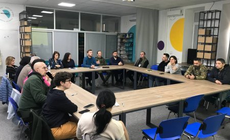 Круглий стіл щодо проведення інформкомпанії «Волонтерство- бренд України»