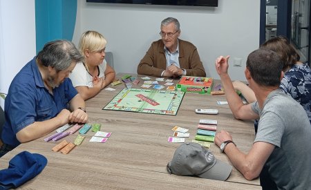 Настільні ігри для осіб з інвалідністю