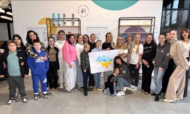 Привіт, друзі! Хочемо поділитися з вами ще однією теплою та душевною подією, яка нещодавно відбулась у Vcentri HUB: Дніпровський