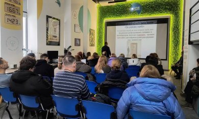 Знання, що формують прозорі рішення