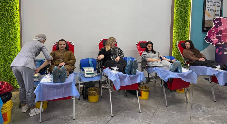 Коли добрі справи стають звичкою — підсумки Дня донора у Vcentri HUB