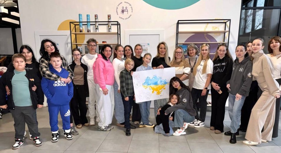 Привіт, друзі! Хочемо поділитися з вами ще однією теплою та душевною подією, яка нещодавно відбулась у Vcentri HUB: Дніпровський