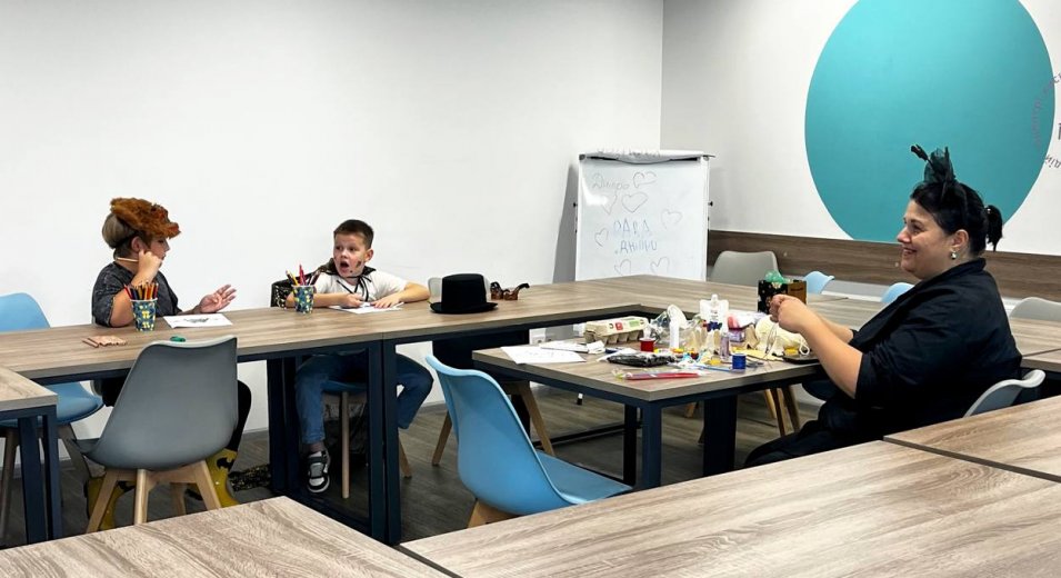 Трохи магії та краплинка фантазії: у Vcentri HUB відбулася «Страшенно магічна майстерня»!