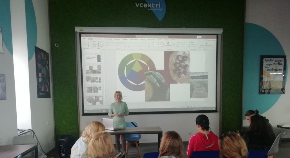 У Vcentri Hub: Оболонь відбувся майстер-клас з мобільної фотографії «Магія кольору»