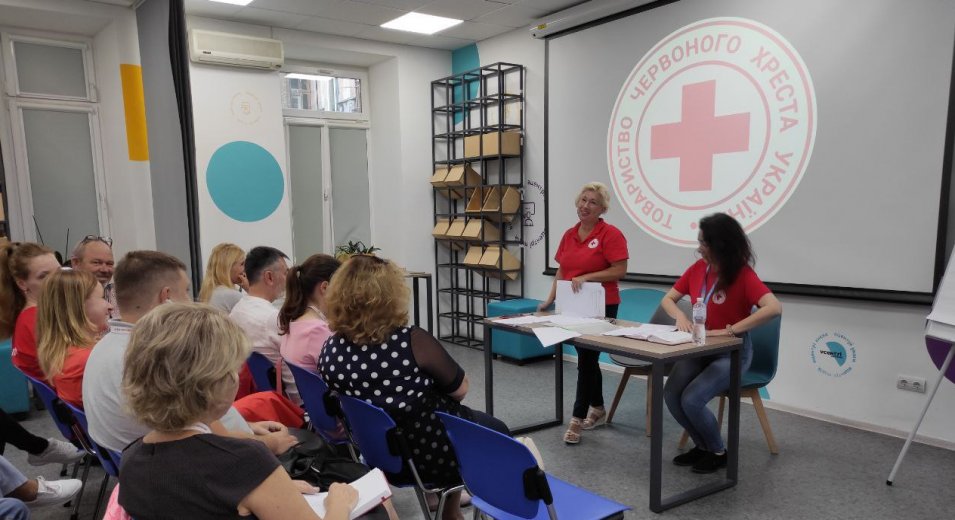 У Vcentri Hub: Шевченківський відбулося розширене засідання правління Київської міської організації Червоного Хреста