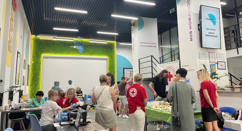 Від серця до серця: як у Vcentri HUB здавали кров