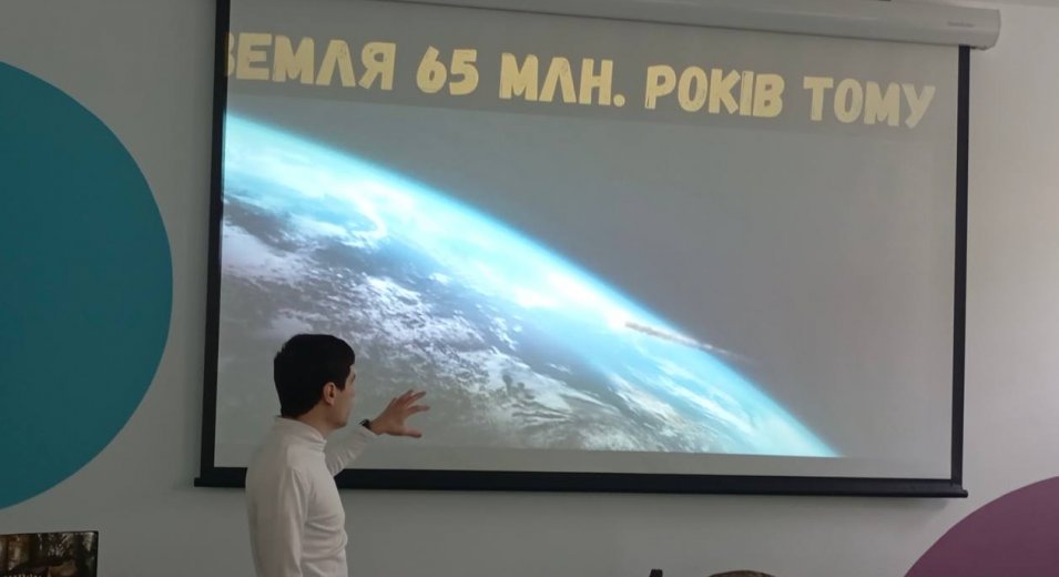 Як це було: “Світ динозаврів” у Vcentri HUB